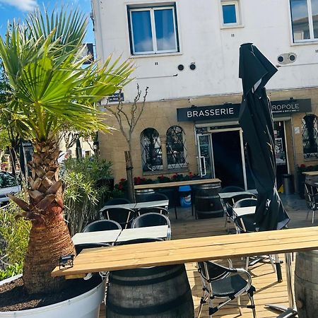 Hotel L'Acropole ニッサン・レ・アンサリューヌ エクステリア 写真